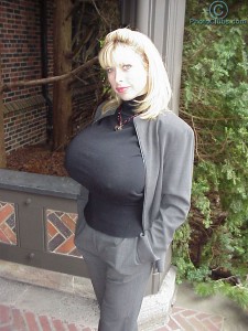 mature Pandora Peaks giant boobs gallery by photoclubs.com