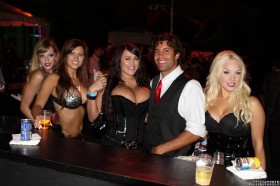 Leane Crow shows natural big tits