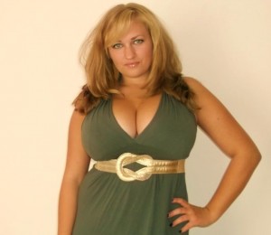 Deep V with Busty Sara