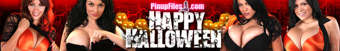 halloween pinup boobies