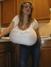 us 2busty legend chelsea charms